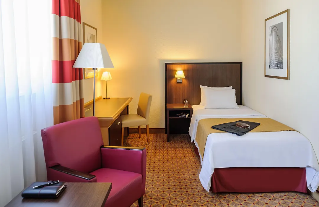 Trip Inn Frankfurt Nordwestzentrum-1